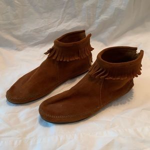 Minnetonka fringe booties - never been worn!